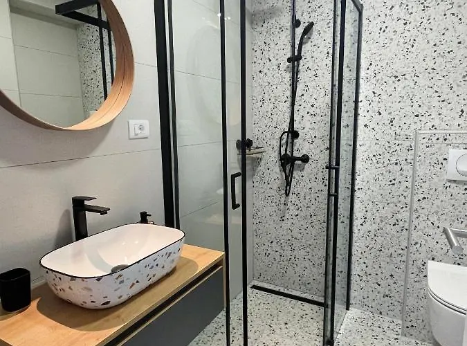 Apartman Mediterra 2 *