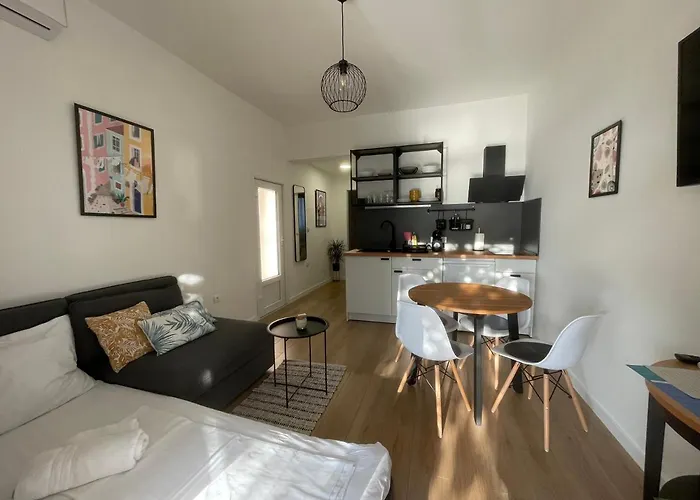 Mediterra 2 Apartman *